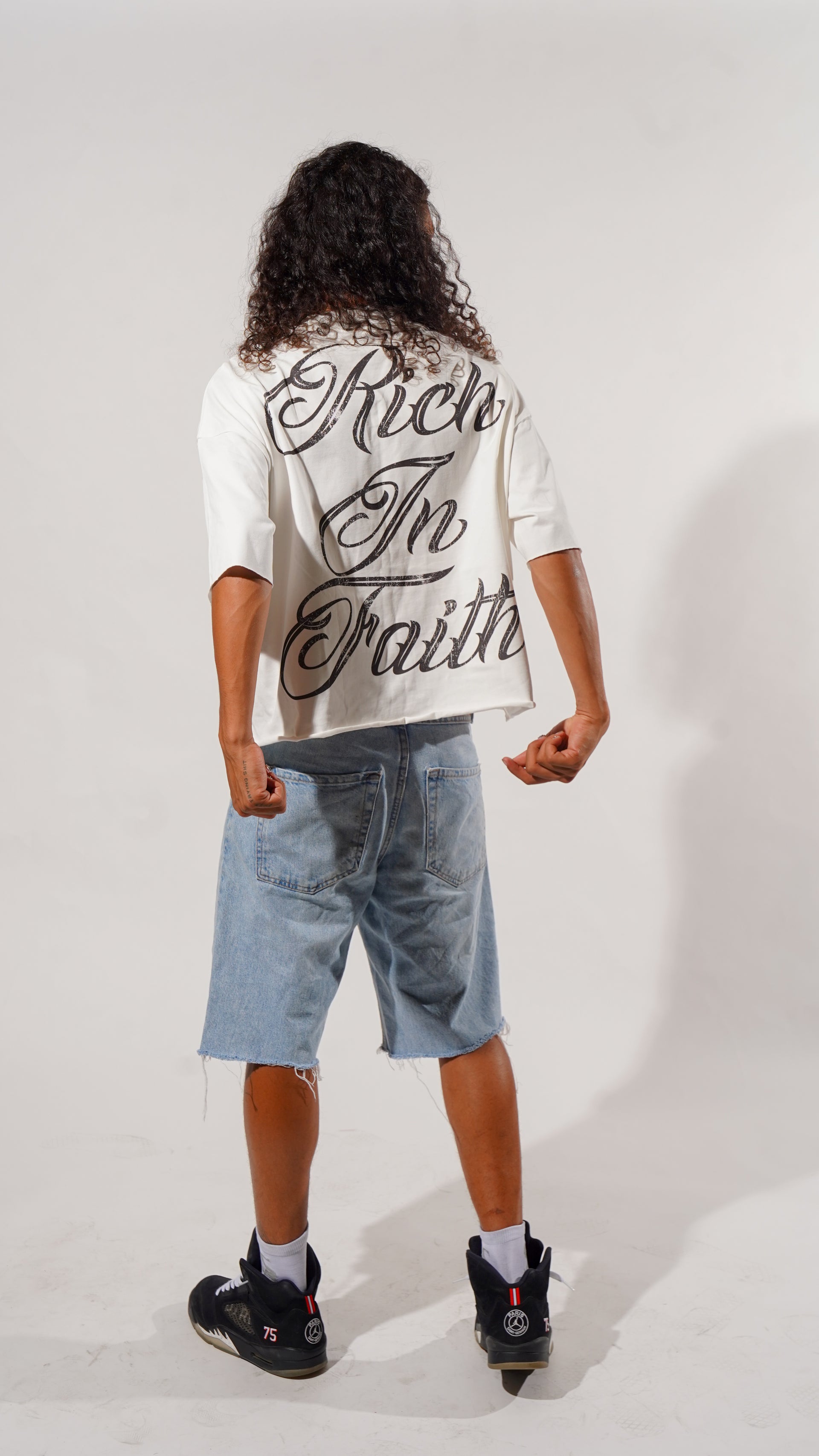 RICH IN FAITH TEE